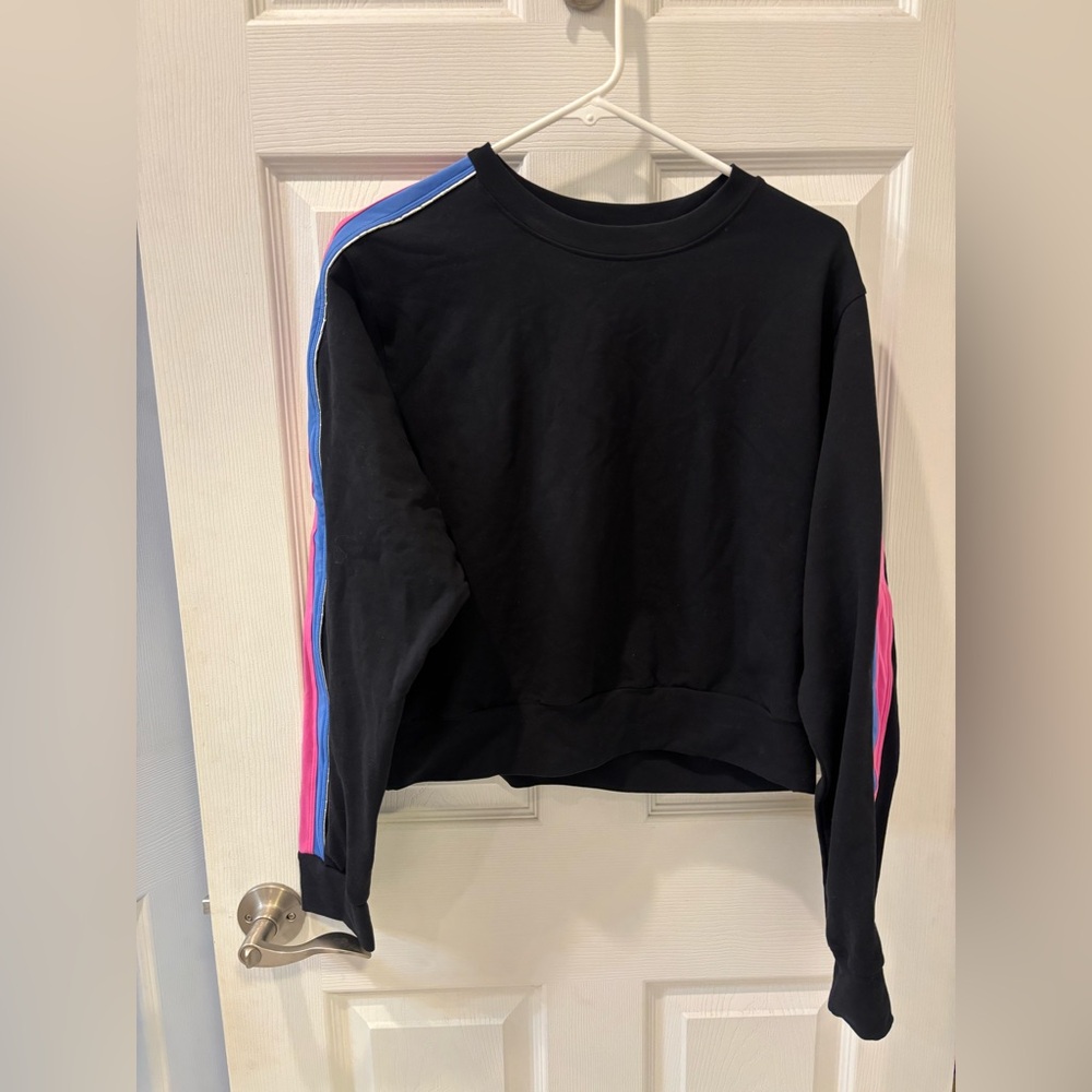 Black Line By Noli‎ Black Yoga Sweatshirt